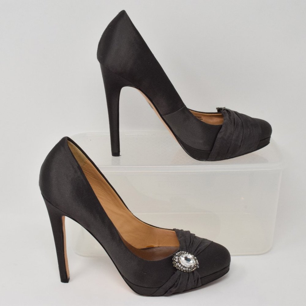 Badgley Mischka Heels Closed Toe Satin Jewel 6.5 - Picture 7 of 16